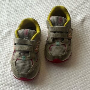 New Balance Kid's 888 V2 Grey with Rainbow Hook & Loop size 11.5 XW
